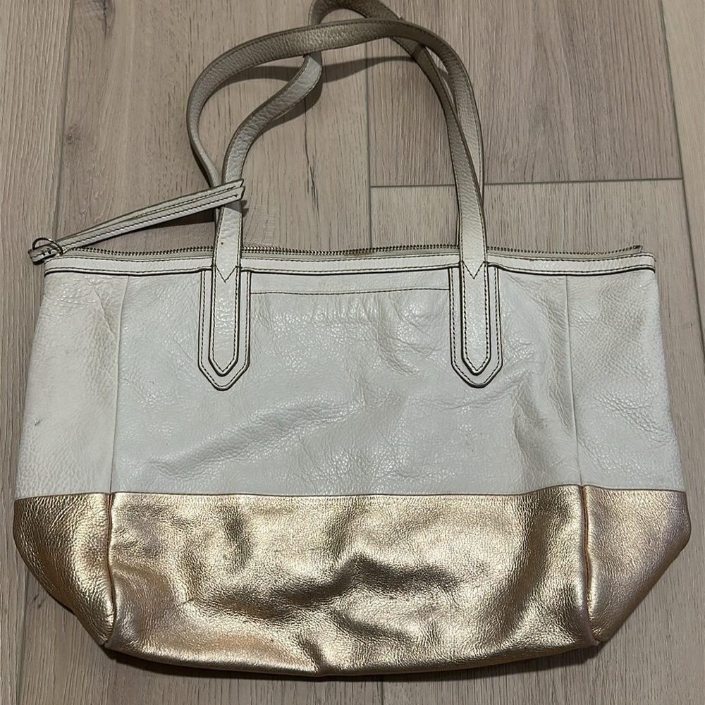 Fossil Off White Leather Rose Gold Handbag Purse Over the Shoulder Bag Zip Close - Picture 7 of 13